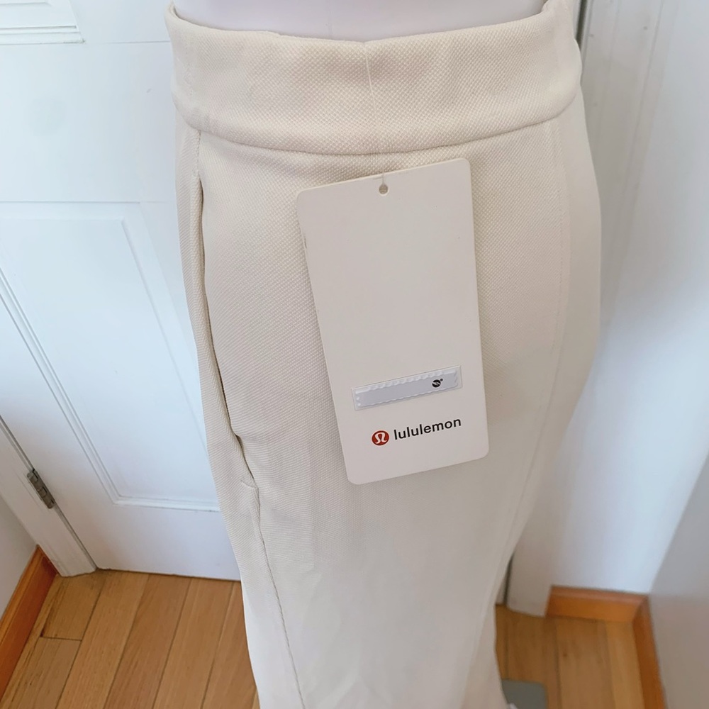 Lululemon Softstreme High-Rise Wide-Leg Pique Pant Regular Light Ivory - Picture 4 of 6